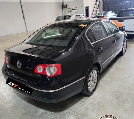 Volkswagen  Passat FSI 2.0