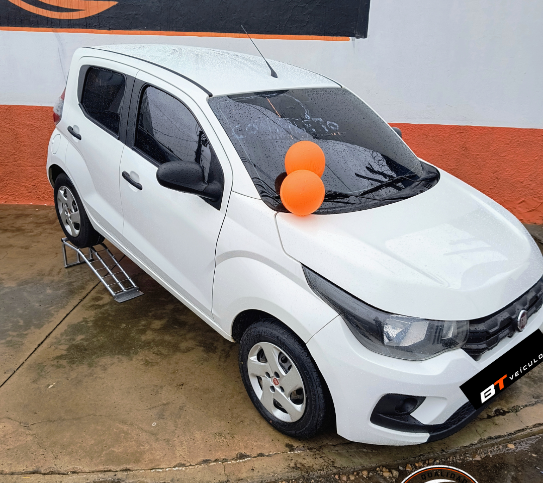 Fiat Mobi 1.0 Like — foto principal